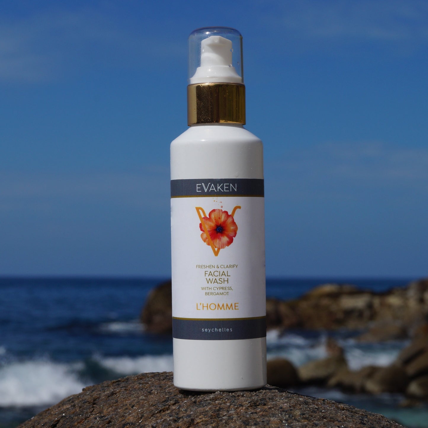 Facial Wash with Cypress & Bergamot.