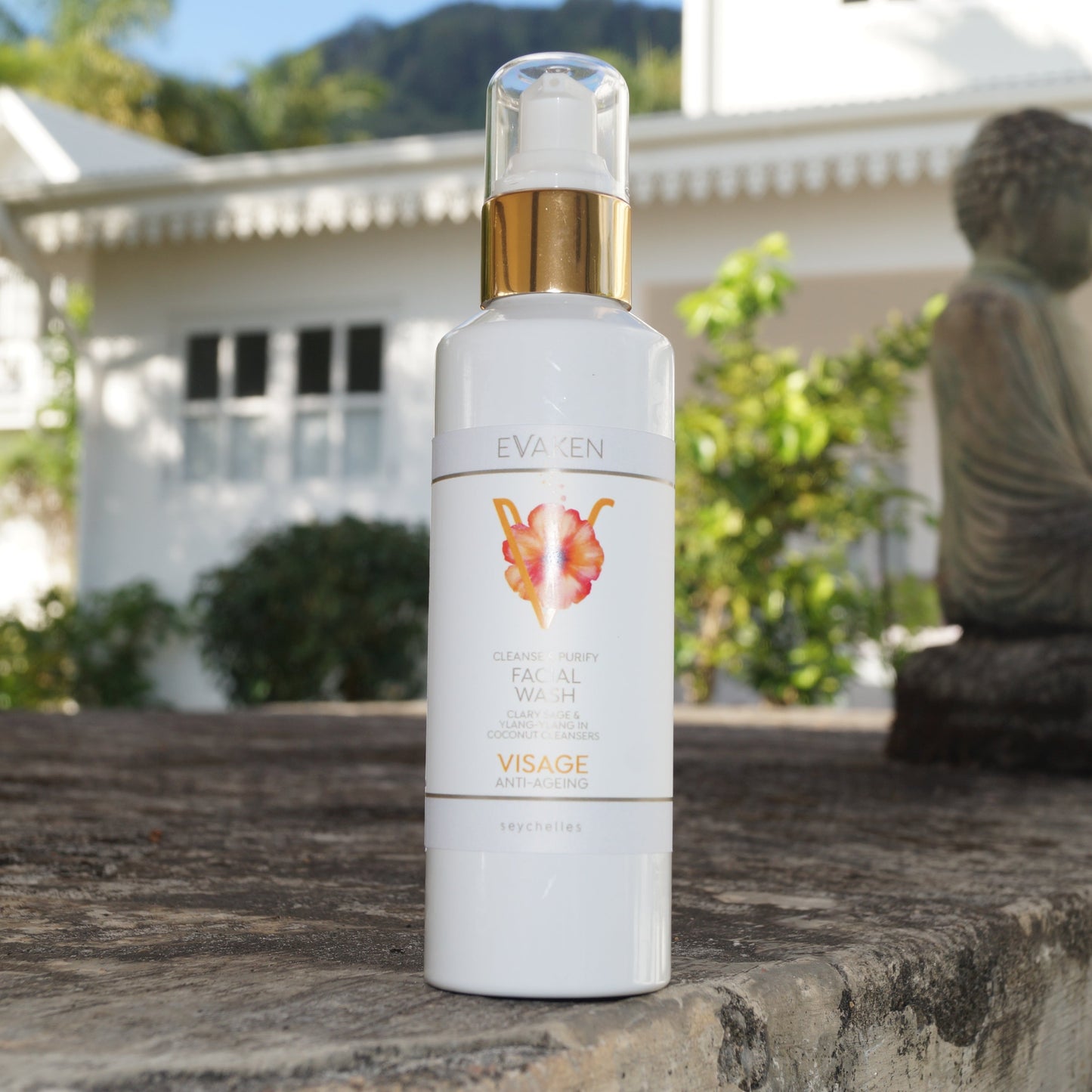 Facial Wash with Clary Sage & Neroli.