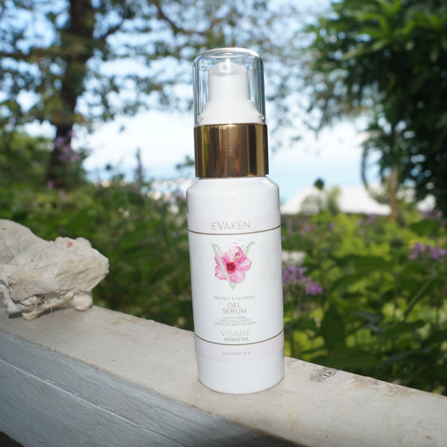 Gel Serum with Clary Sage & Patchouli.